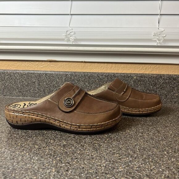 Propet Clogs Brown Leather Womens Sz 8.5 M(B) Comfort Casual Mule Slip Resistant - Picture 4 of 11